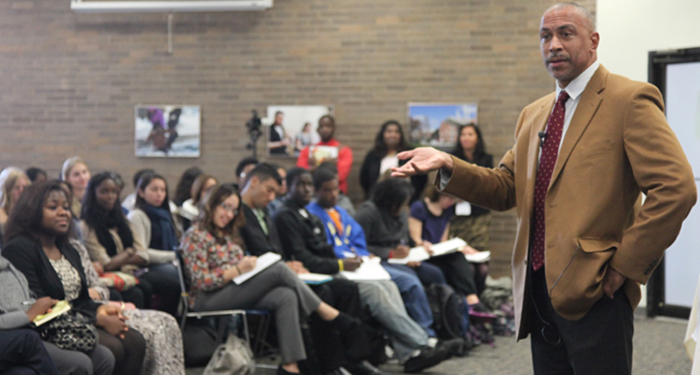 Professor Pedro Noguera Visits UIC | Great Cities Institute