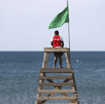 Lifeguarding along Lake Michigan has long been a go-to summer job for Chicago teens. Photo: Terrence Antonio James/Chicago Tribune/Tribune News Service via Getty Images 
